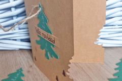 Weihnachtskarten mit abnehmbarem Baumschmuck