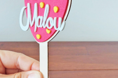 Individueller Cake Topper als Tortendeko für Geburtstage – personalisiert aus Holz, Moosgummi oder Pappe