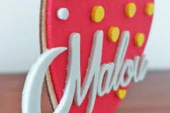 Individueller Cake Topper als Tortendeko für Geburtstage – personalisiert aus Holz, Moosgummi oder Pappe