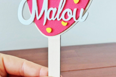 Individueller Cake Topper als Tortendeko für Geburtstage – personalisiert aus Holz, Moosgummi oder Pappe