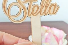 Individueller Cake Topper als Tortendeko für Geburtstage – personalisiert aus Holz, Moosgummi oder Pappe