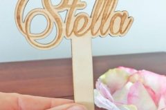 Individueller Cake Topper als Tortendeko für Geburtstage – personalisiert aus Holz, Moosgummi oder Pappe