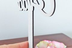 Individueller Cake Topper als Tortendeko für Geburtstage – personalisiert aus Holz, Moosgummi oder Pappe