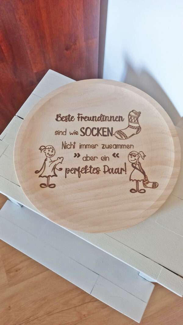 Tapasteller Beste Freundinnen