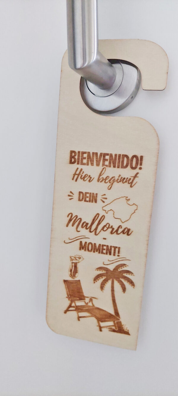 Beidseitiger Türanhänger aus Holz mit Mallorca-Sprüchen