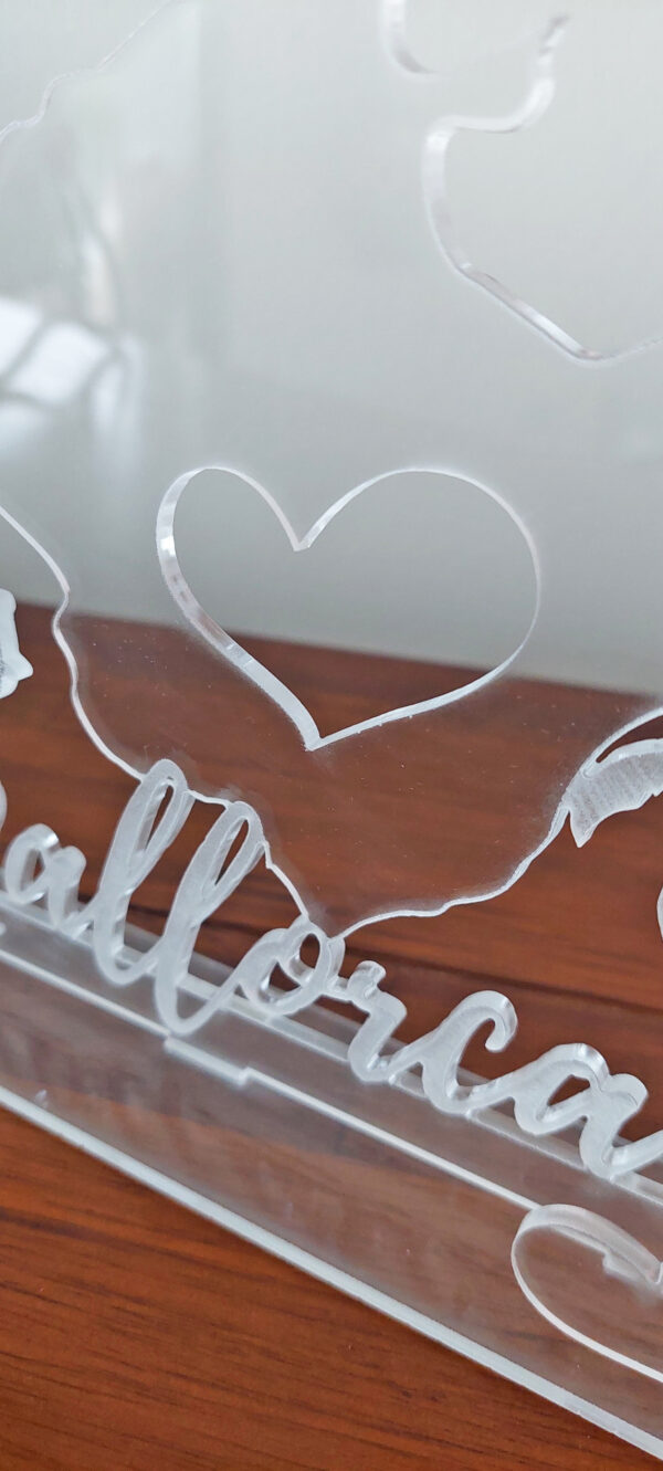 Acryl-Aufsteller Mallorca – moderne Deko mit Lasergravur, Geschenkidee & Highlight für Zuhause oder Ferienhaus