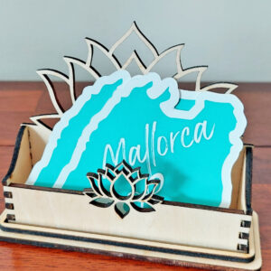 Visitenkartenständer Holz – „Lotus“ (personalisierbar)