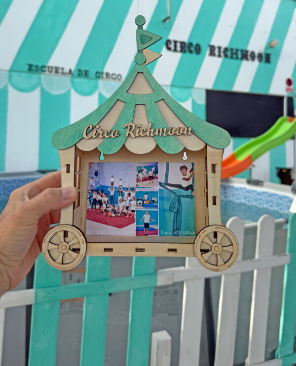 Gutschein Bilderrahmen ZIRKUSWAGEN