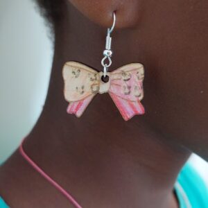 Holzschleifen für DIY-Schmuckprojekte wie Ohrringe oder Ketten