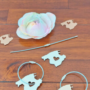 Schlüsselanhänger mit Edelstahlkabel Mallorca Silhouette Holz